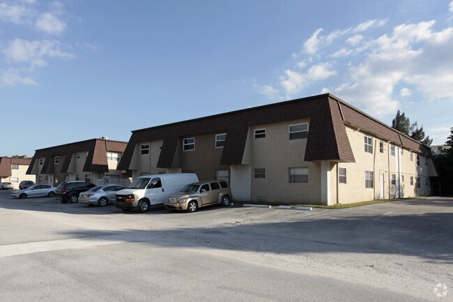 Photo - Emerald Isles