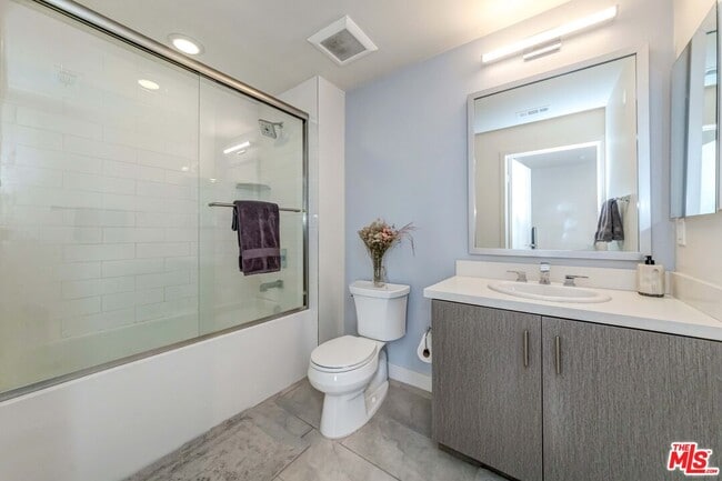 Photo - 436 S Virgil Ave Unit PH 1