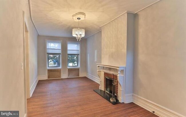 Photo - 855 N 24th St