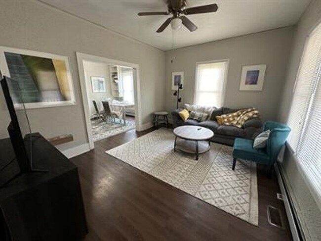 Photo - 704 N Lincoln Ave