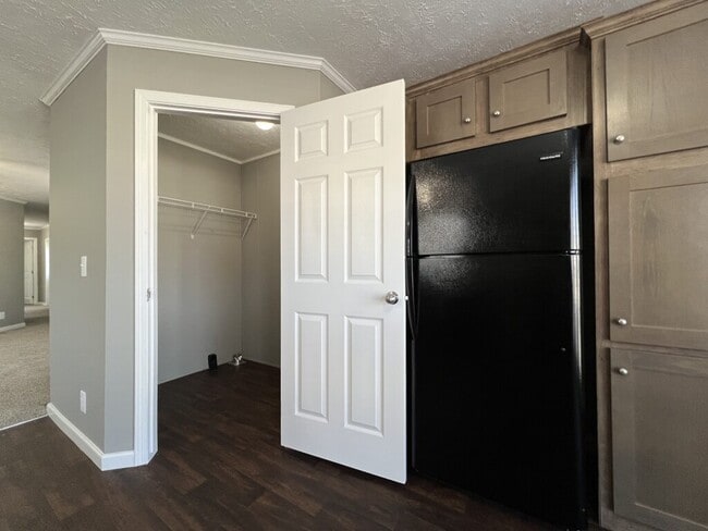 Photo - 302 Caseybrook Ct