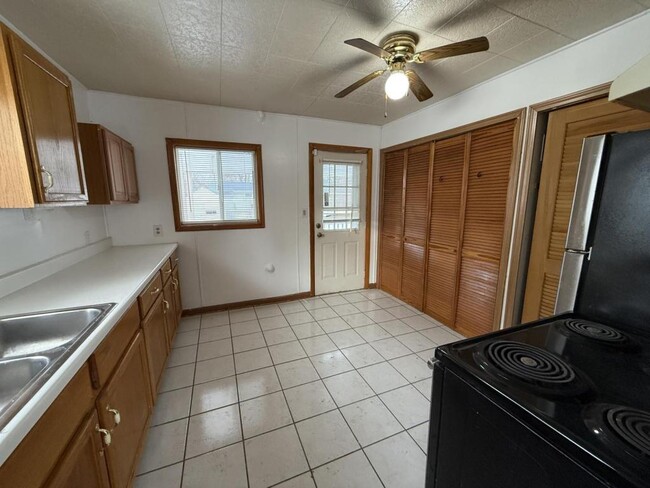 Photo - 2921 Colorado Ave