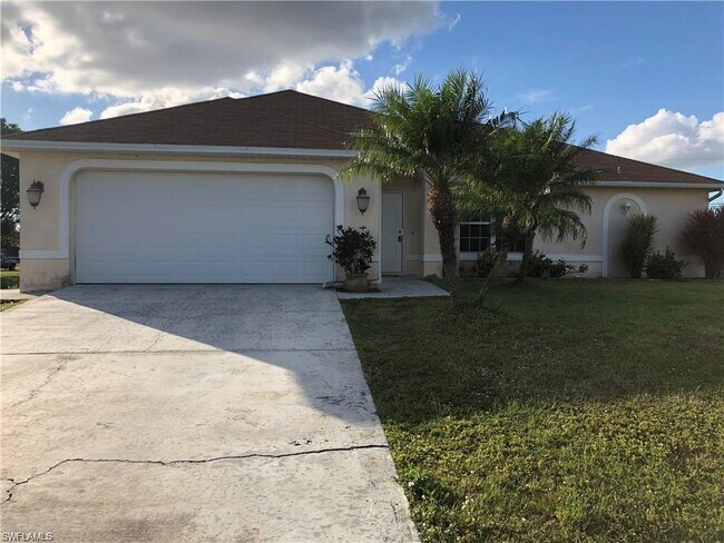 Photo - 2204 NE 9th Pl