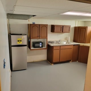 Building Photo - 5437 Elmwood Ave