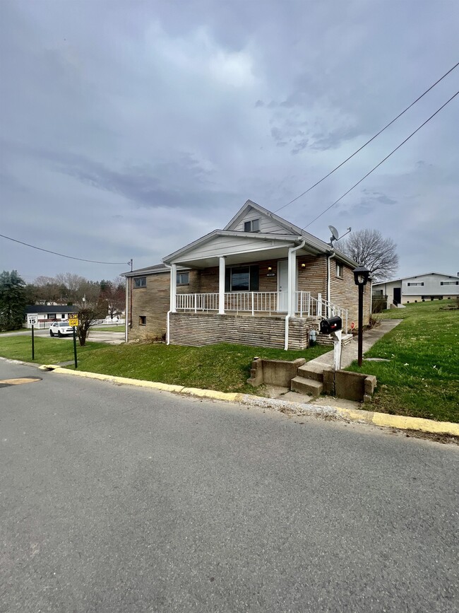 Photo - 516 Kensington Ave