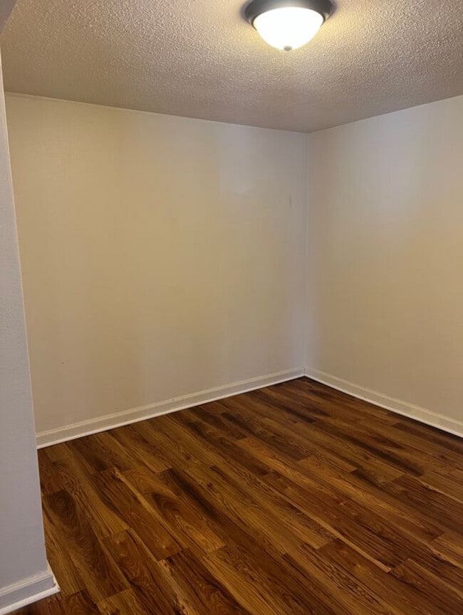 Photo - 422 Winona St