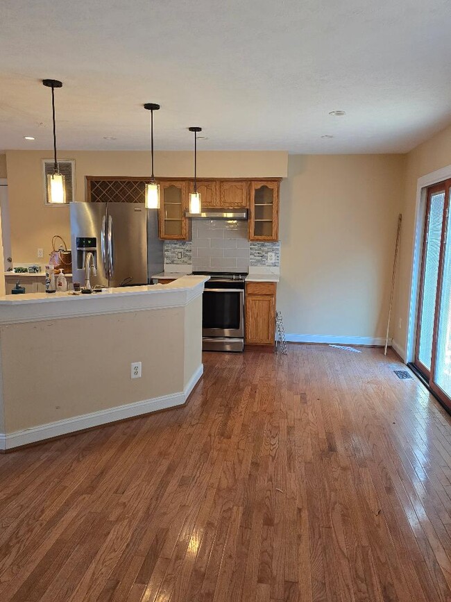 Photo - 21966 Springwood Ct