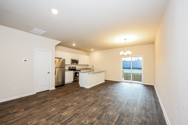 Photo - 314 High Grv Wy