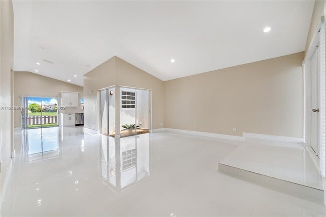 Photo - 5254 SW 153rd Ct