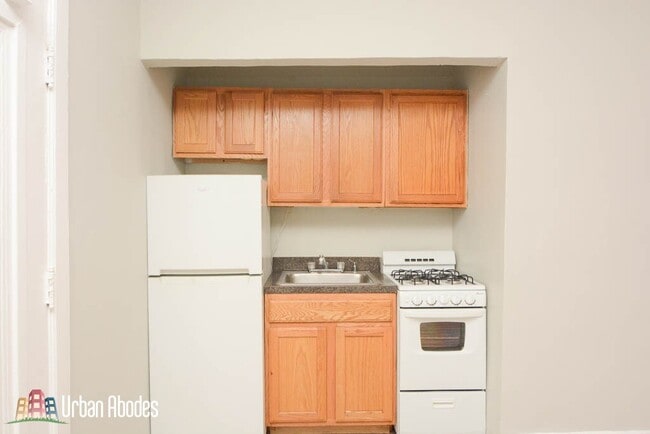 Photo - 3841 N Fremont St Unidad M02B