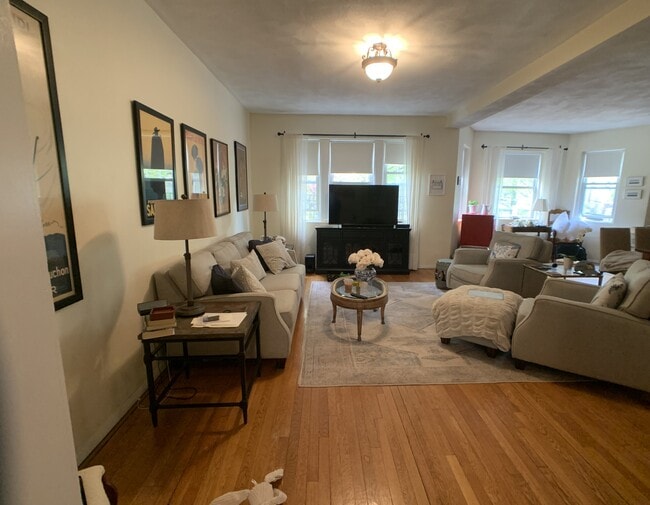 Photo - 20 Dean Rd Unit 2