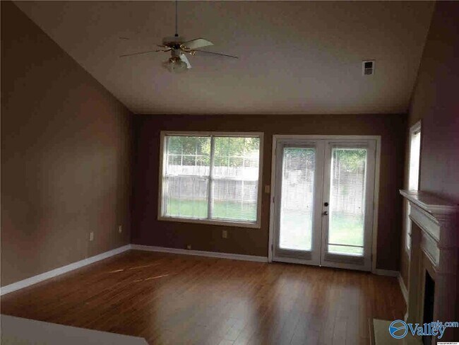 Photo - 110 Wildweed Ct