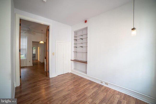 Photo - 141 N 21st St Unidad 1F