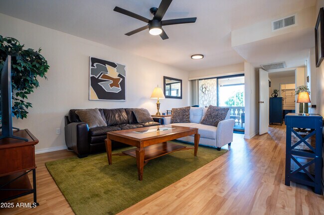 Photo - 4950 N Miller Rd Unit 347