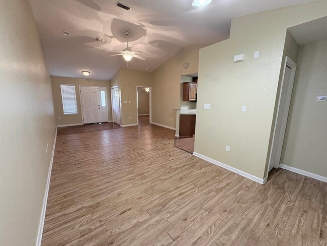 Photo - 2370 Quazar Cir