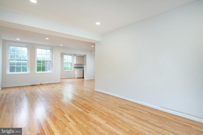 Photo - 3520 39th St NW Unit A655