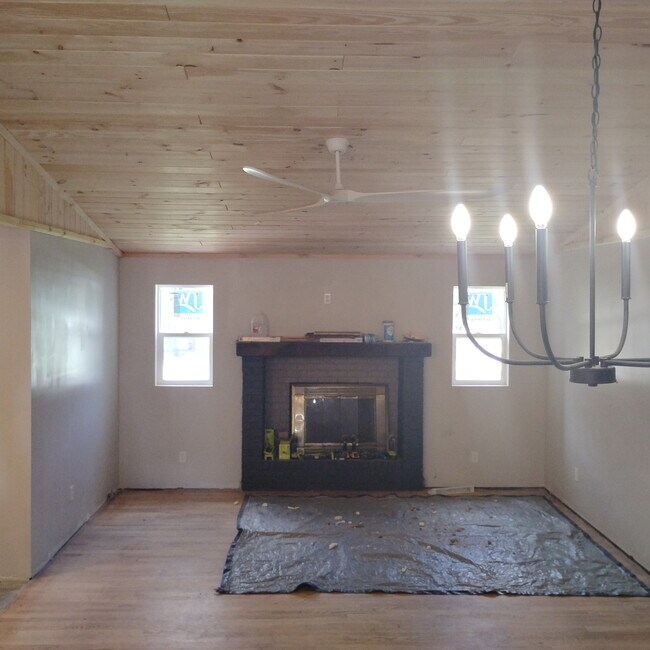 Photo - 3006 E Gasconade St