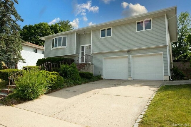 Building Photo - 61 Beaumont Dr Rental