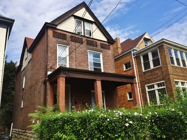 Building Photo - Friendship - Apartments For Rent In Pittsburgh Unit 1
