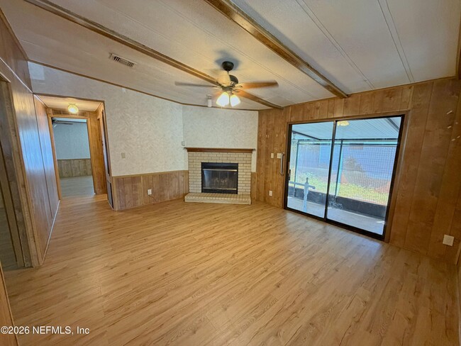 Photo - 7633 Plumwood Dr