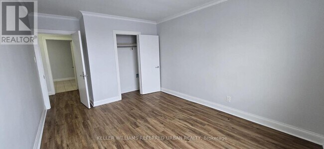 Photo - 1854 Eglinton Ave W