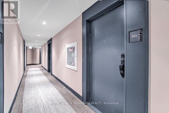 Photo - 395 Dundas St W Unité 402