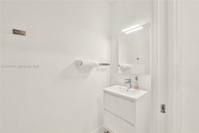 Photo - 4441 NW 9th St.