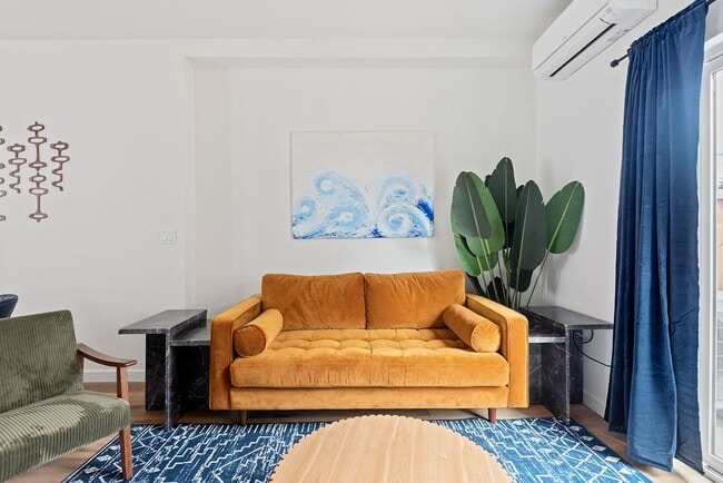 Photo - 5205 SE Boise St