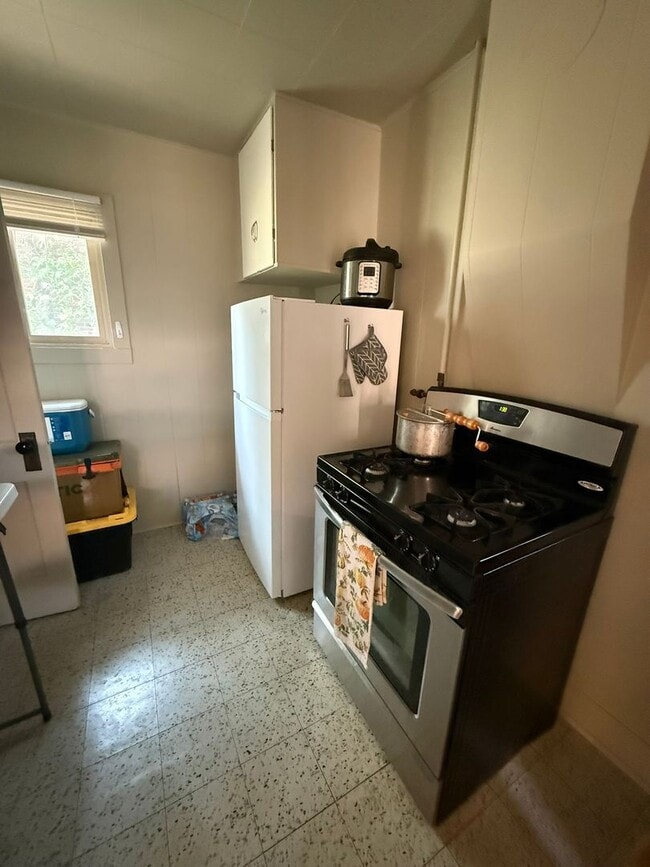 Photo - Carolynn's Tri Plex Unit #1