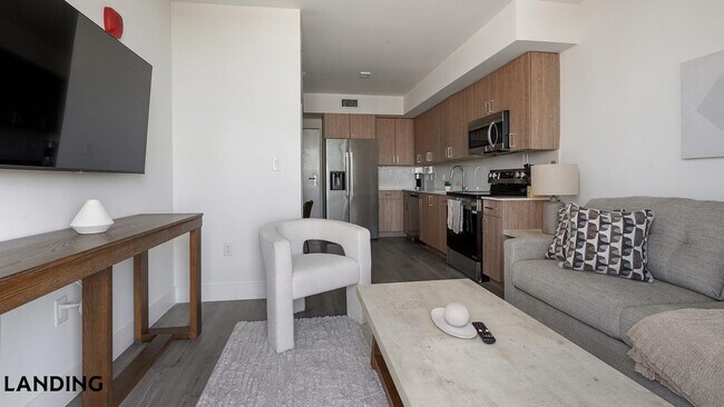 1025 E 25th St Unit 605