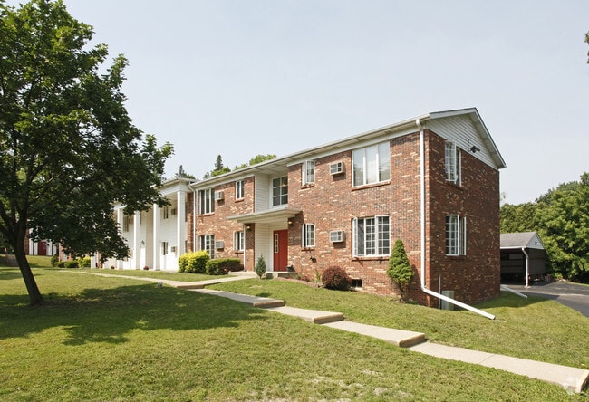 Park Crest Apartments - Park Crest Apartments