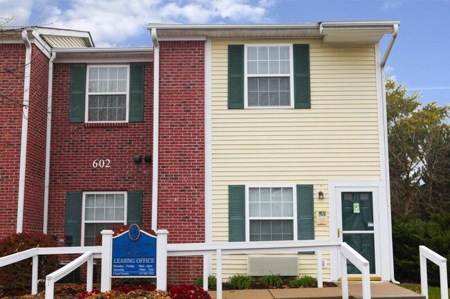 Jefferson Place Apartments For Rent in Fortville, IN
