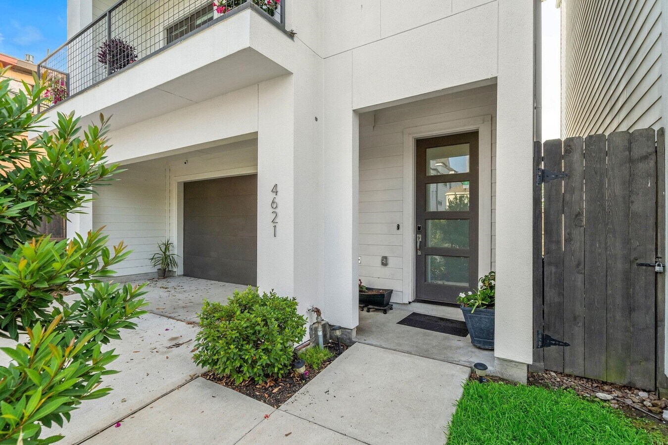 Photo - 4621 Chartres St