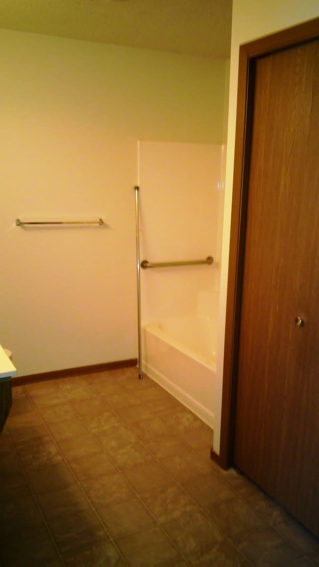 Photo - Cottages of Coon Creek