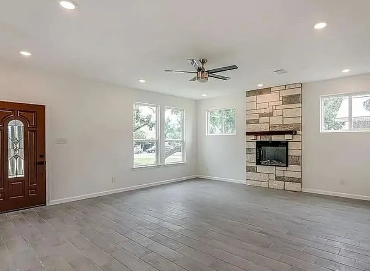 Photo - 1583 Bonnyview Dr