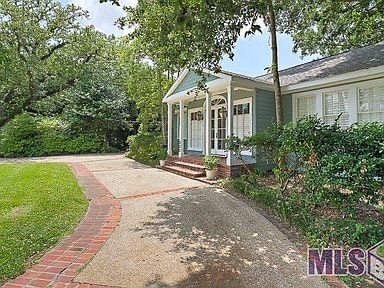 Photo - 225 LSU Avenue