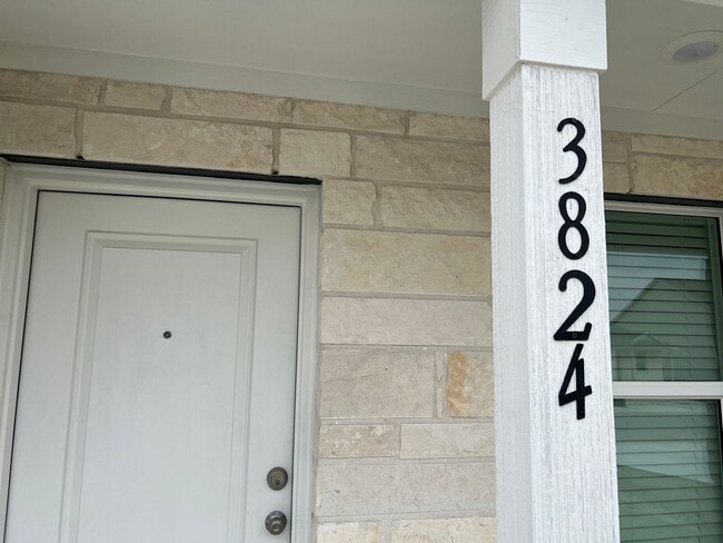 Photo - Stunning 3/2 Home In Waters Edge, Seguin, TX