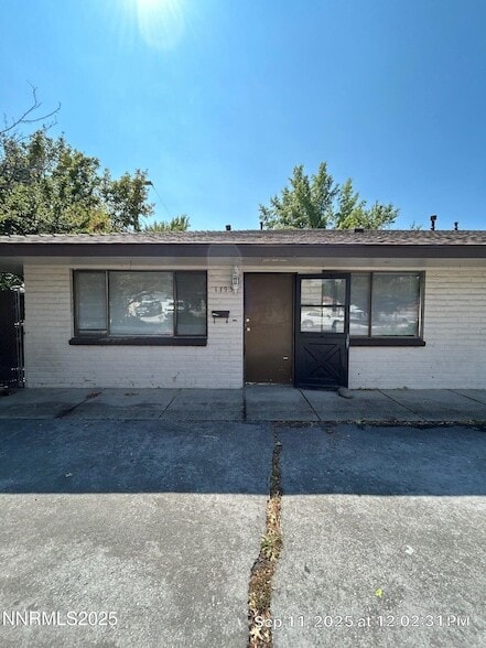 Building Photo - 1795 York Way Rental