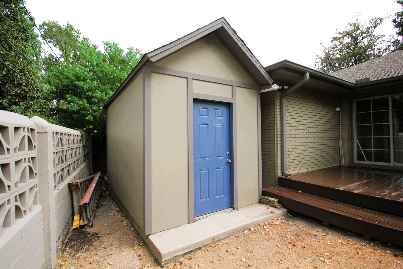 Photo - 6729 Sylvan Rd
