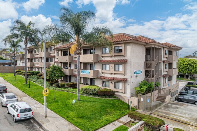 56 4th Ave Chula Vista, CA 91910 - Elan Villa Parq