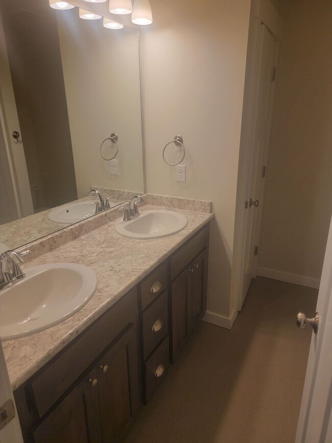 Photo - 609 13th St Unit C