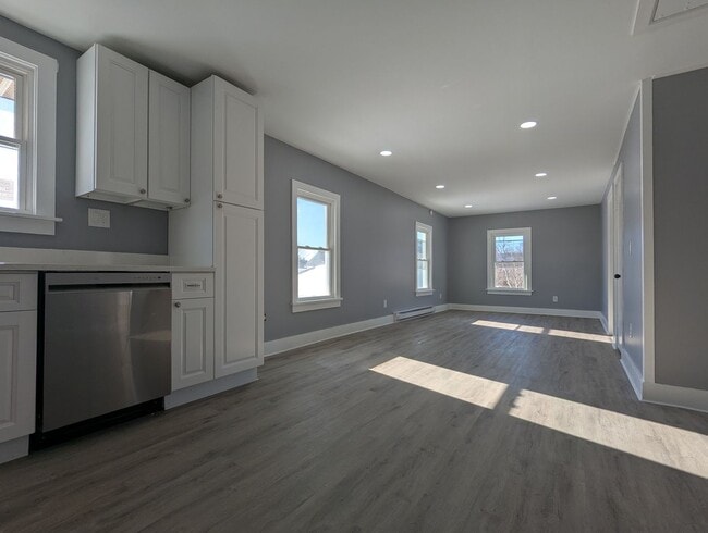 Photo - 15 Main St Unit 2