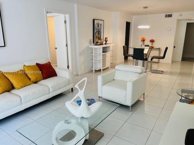 Photo - 6039 Collins Ave Unit 1506