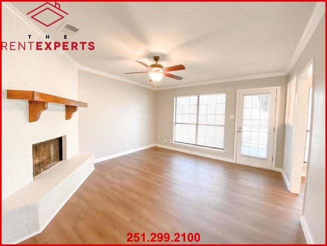 Photo - 1075 Seven Hills Curve S