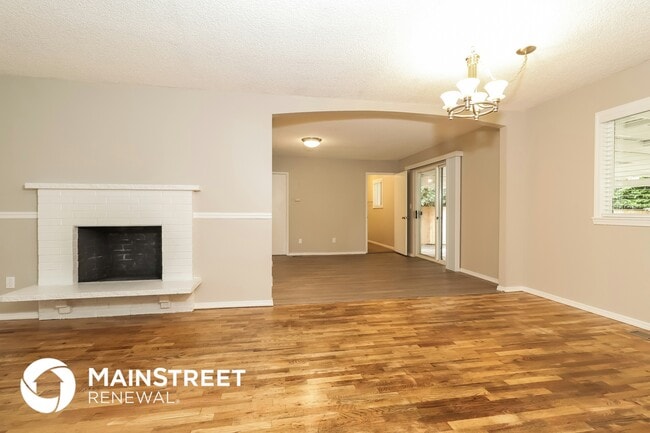 Photo - 4202 79th Ave W