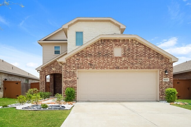 Building Photo - 9207 Penfield Dr