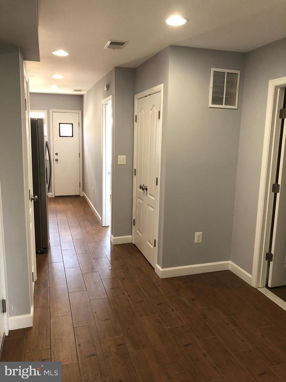 Photo - 849 19th St NE