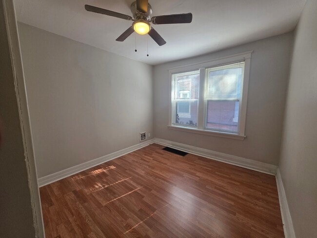 4162 Shenandoah Ave
