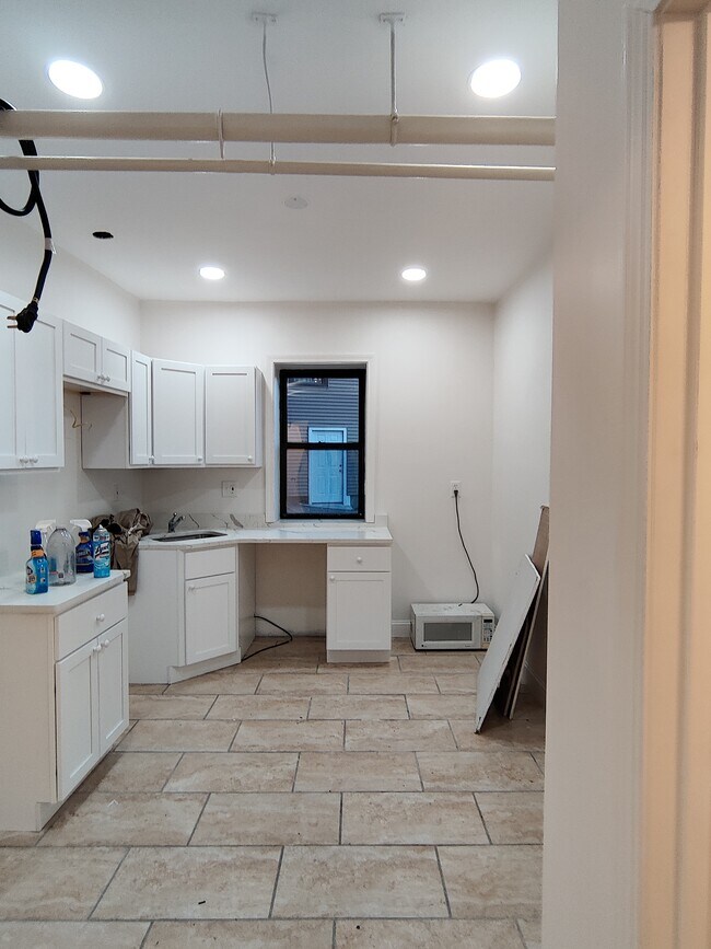 Photo - 27 Egremont Rd Unidad 1