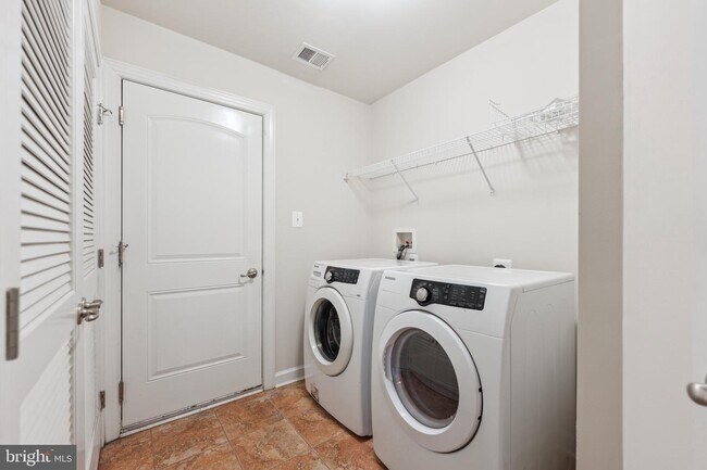 Photo - 13222 Cloppers Mill Dr